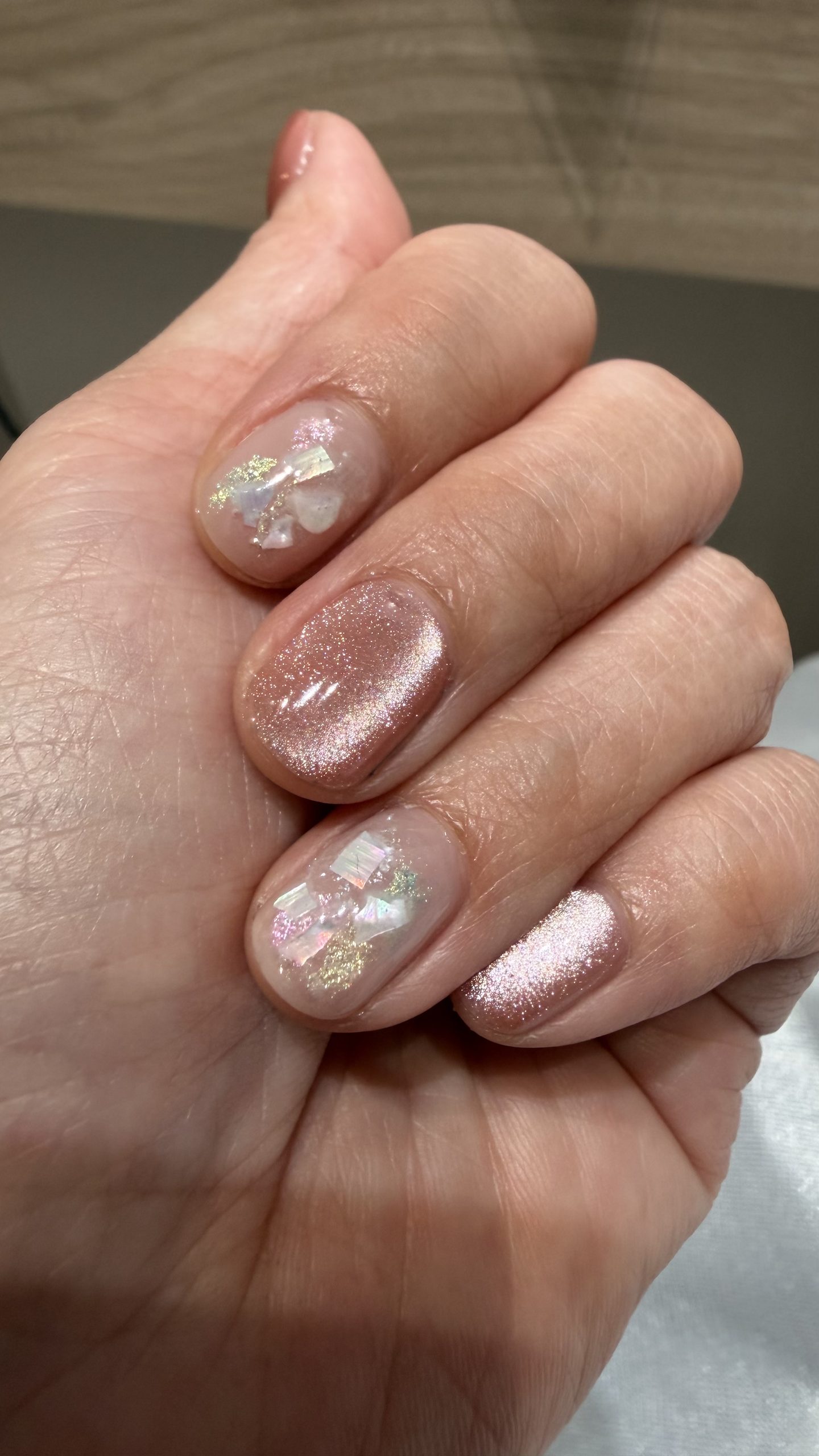 naildesign-cateye-terrazo-glitter